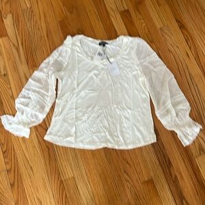 generation love, New York off white top